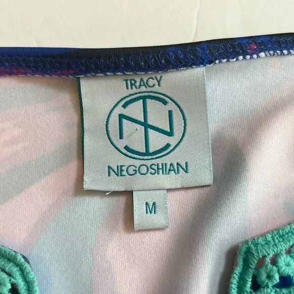 Tracy Negoshian Emilia Shift Print Crochet Neck Mini Dress Size Medium NWOT - Picture 7 of 8